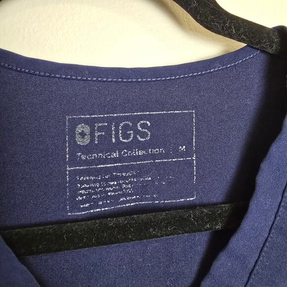 Figs Navy Blue Scrub Top Size Medium - Picture 3 of 3